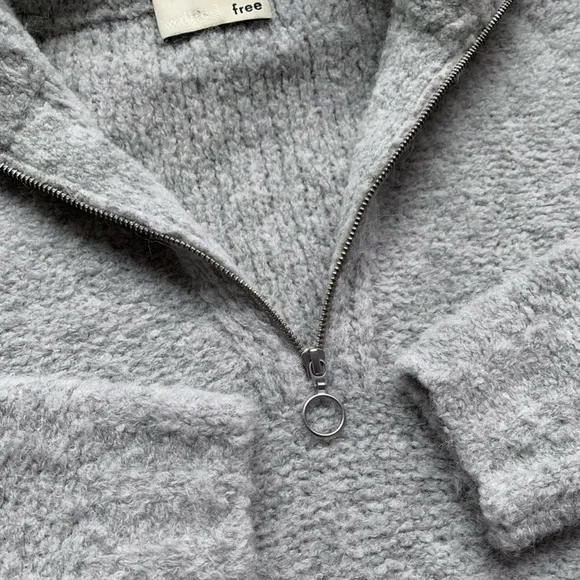 *Like-New* Wilfred Free Gwyneth Sweater - Picture 2 of 7
